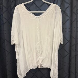 Elegant eggshell white silk  Women's Top
